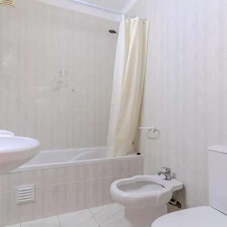 Apartament #384 Bright Pool View Ac & Balcony